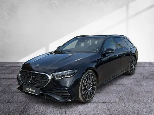 Mercedes-Benz E 220 d 4MATIC T-Modell NP: 99.535 PREM AMG AIR Ansicht 2