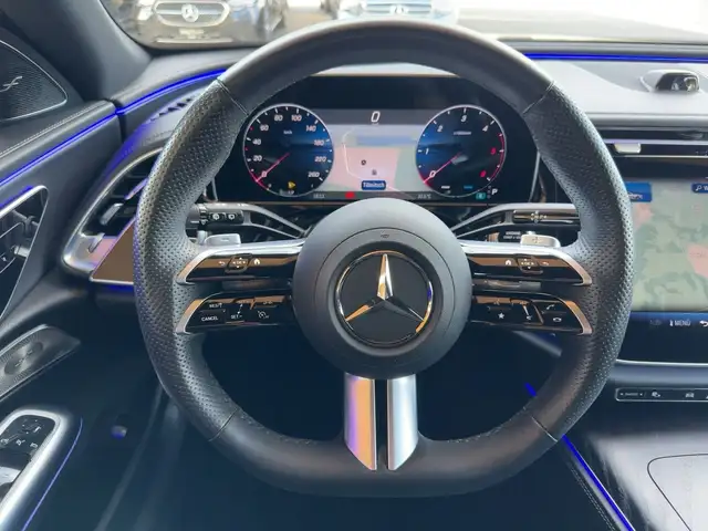 Mercedes-Benz E 220 d 4MATIC T-Modell NP: 99.535 PREM AMG AIR Ansicht 11