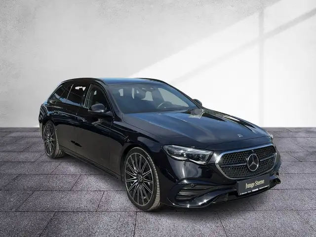 Mercedes-Benz E 220 d 4MATIC T-Modell NP: 99.535 PREM AMG AIR Ansicht 6