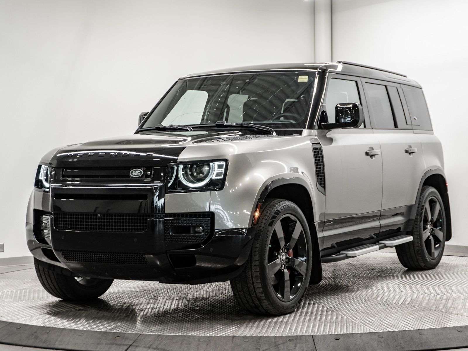 2024 Land Rover Defender P400 X 110 | FRIDGE | THREE ZONE CLIMATE