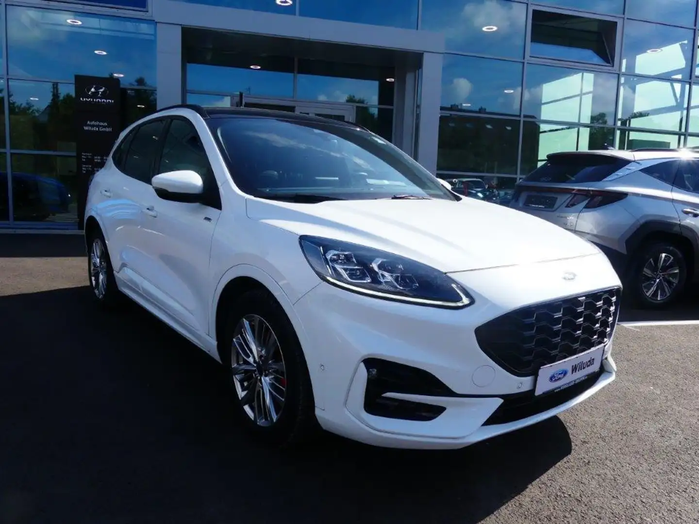Ford Kuga 2,5 l Duratec PHEV 165 kW (225 PS) ST-Line Weiß - 1
