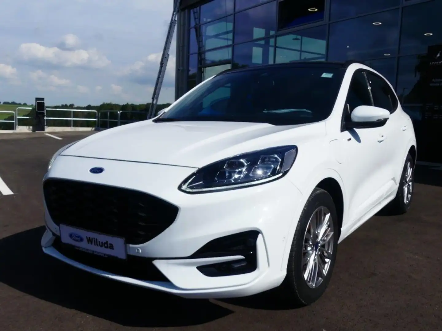 Ford Kuga 2,5 l Duratec PHEV 165 kW (225 PS) ST-Line Weiß - 2