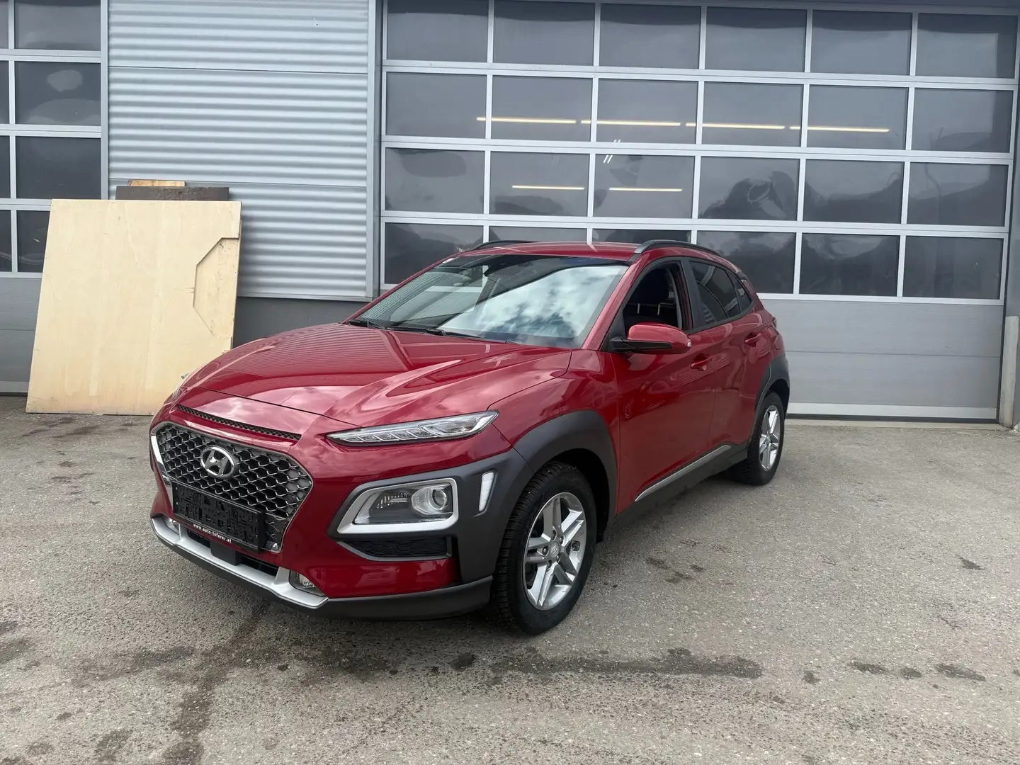 Hyundai KONA Level 5 Plus 4x4 Aut. Diesel Rot - 1