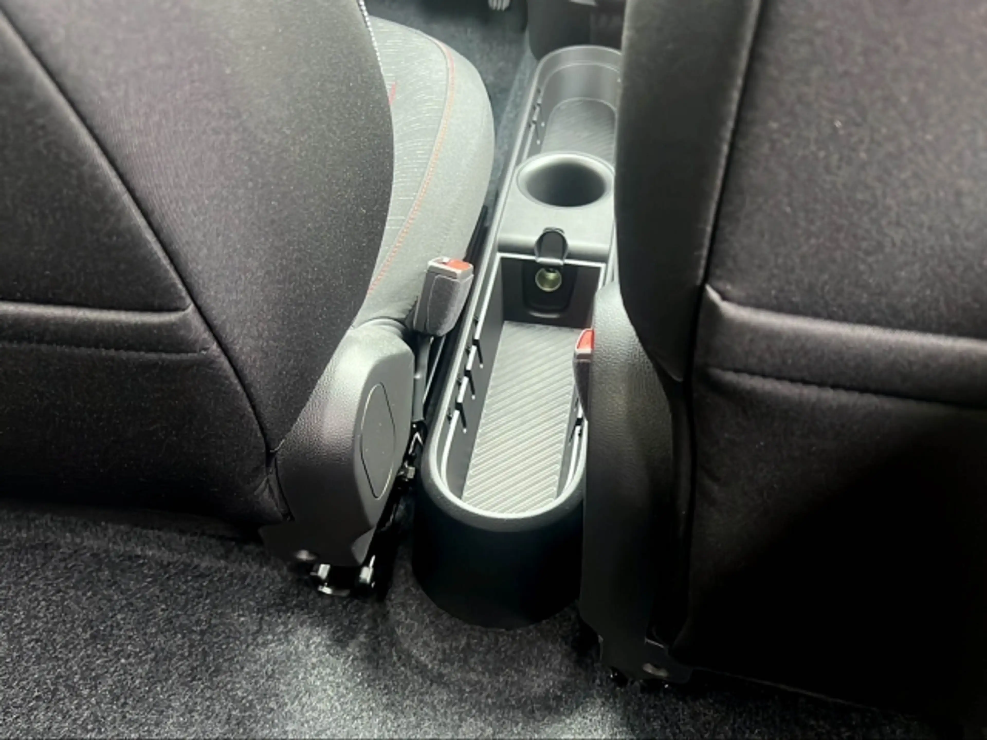 Renault Twingo TWINGO E-TECH ELECTRIC Techno 80 PS urban range — photo 15