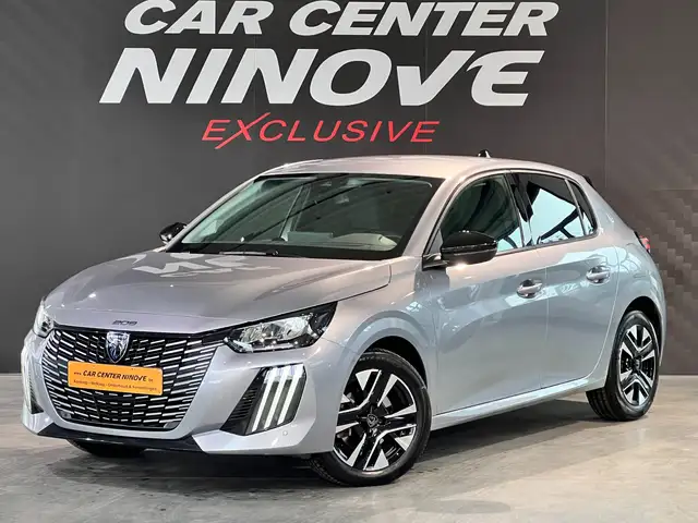 Peugeot 208 NIEUWSTAAT - SLECHTS 3.000 KM!!!!! -