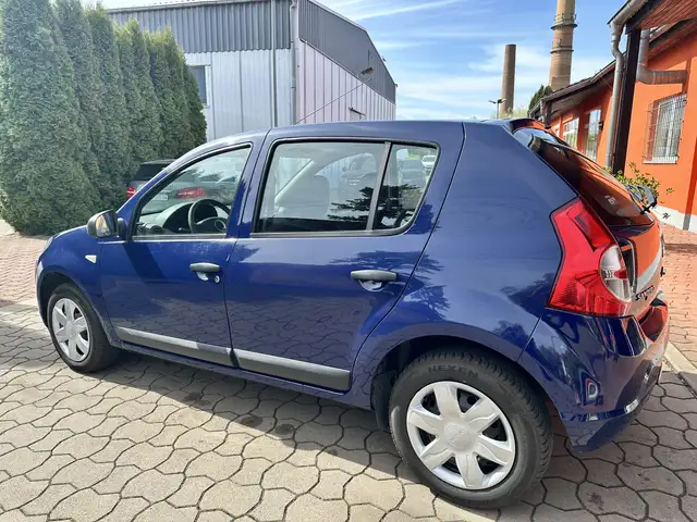 Dacia Sandero view 6