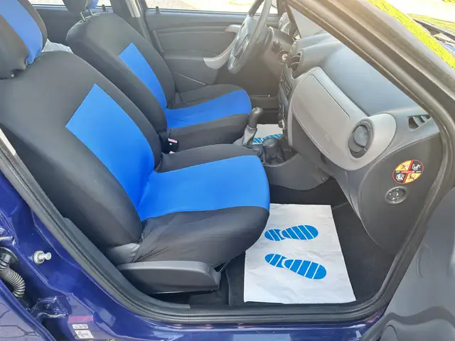 Dacia Sandero view 9