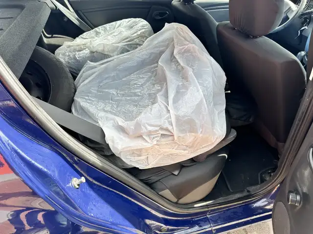 Dacia Sandero view 12