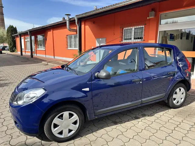 Dacia Sandero view 3