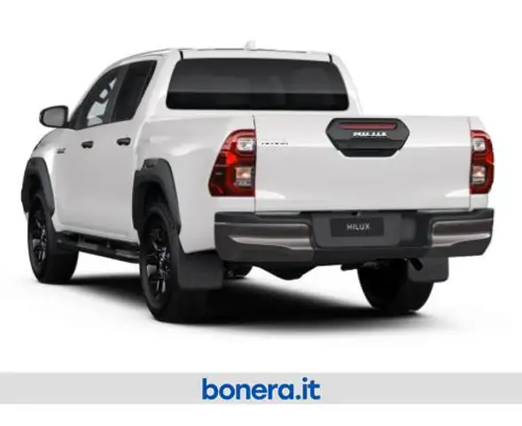Toyota Hilux view 3