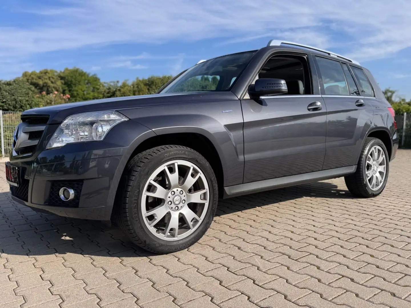 Mercedes-Benz GLK 220 CDI BlueEfficiency PANORAMA AHK Gris - 1