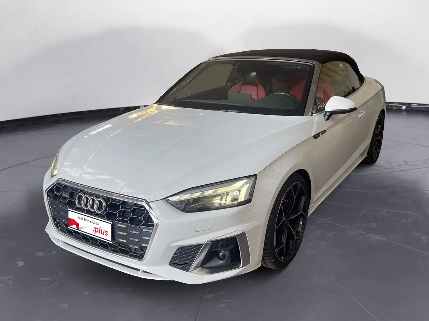 Audi A5 2ª serie Cabrio 40 TFSI quattro S tronic S line e Bianco - 2