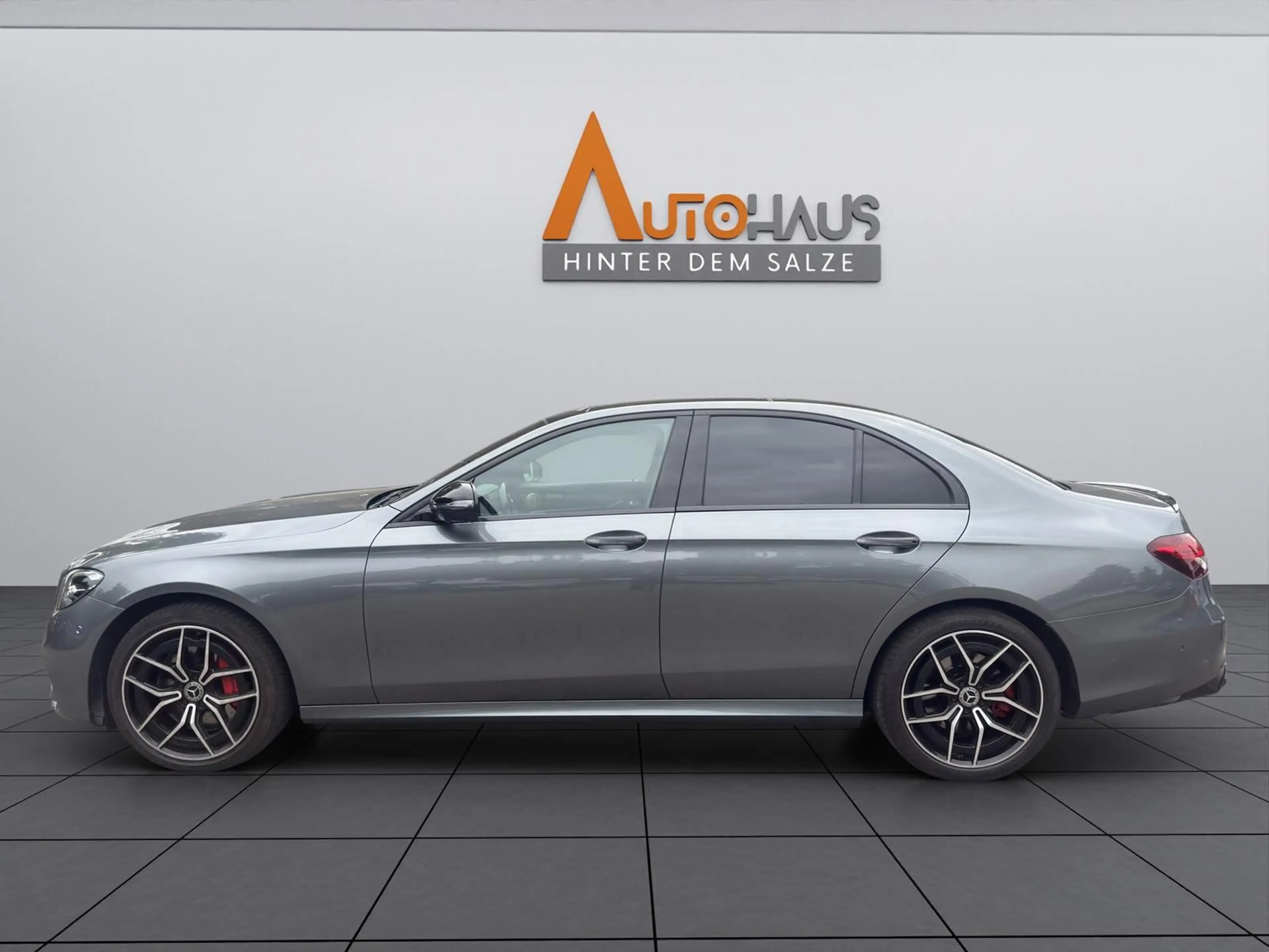 Mercedes-Benz E 400 d 4Matic*BURM*360°*AHK*PANO* — photo 3