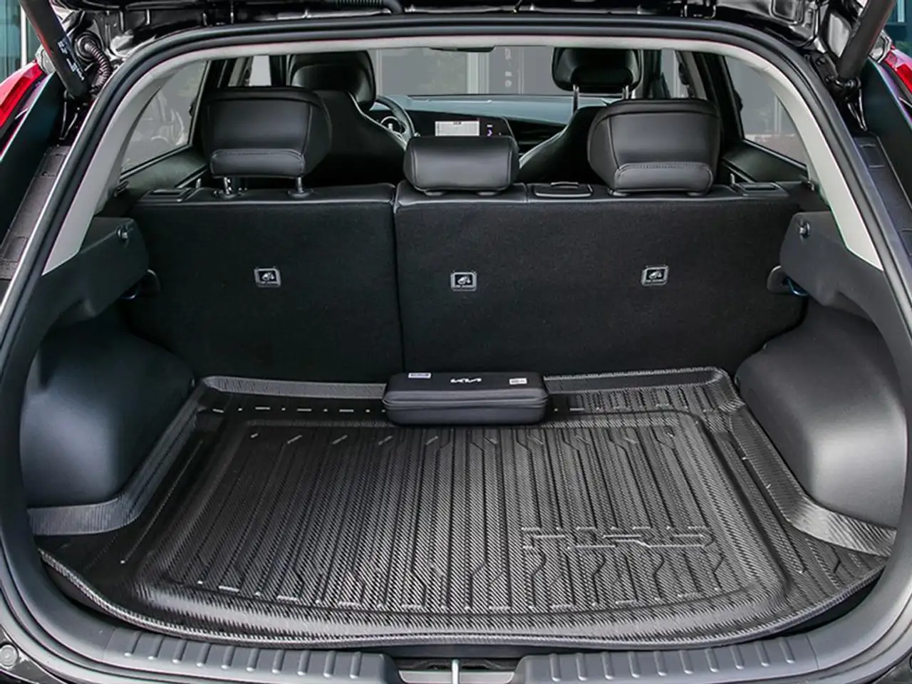 Kia Niro снимка Kia Niro