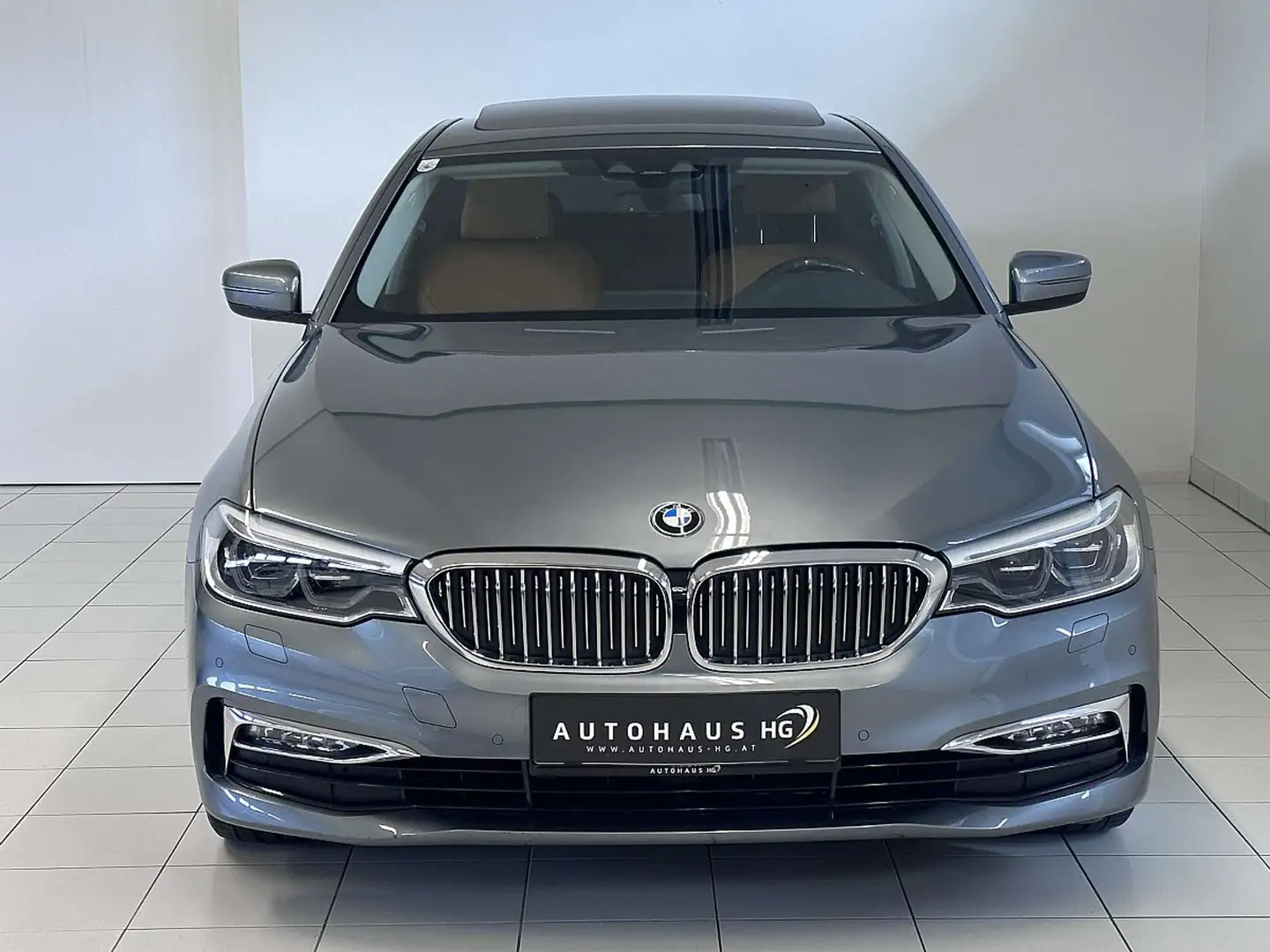 BMW 520 d Luxury Line*SCHIEBEDACH*LED*MEMORY*KEYLESS*ERST Grau - 2