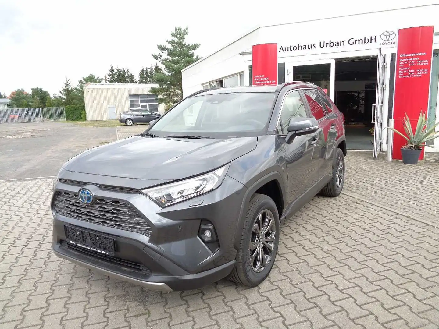 Toyota RAV 4 2x4 Teamplayer Grau - 1