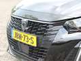 Peugeot 208 Hybrid 136 e-DCS6 GT | Navi / Camera / Climate Zwart - thumbnail 24