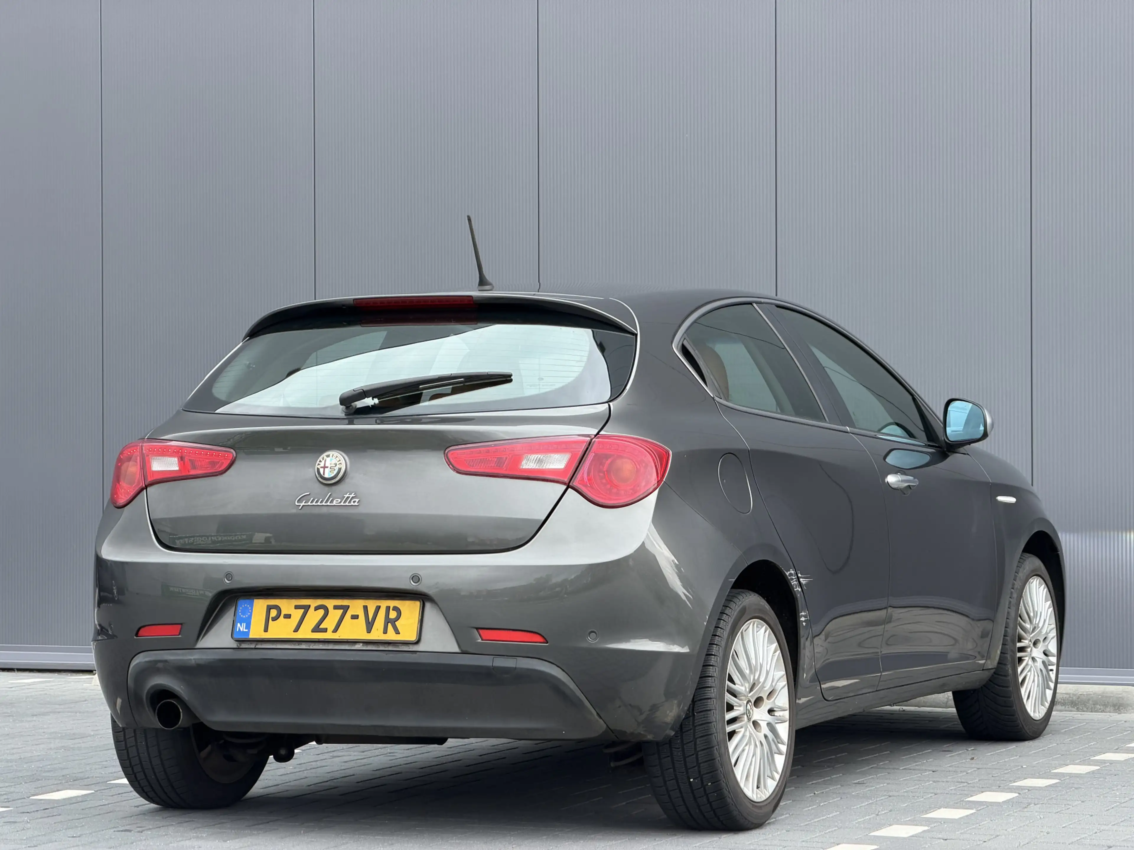 Alfa Romeo Giulietta 1.4 T Distinctive | Nieuwe APK | Leder | Cruise | — photo 15