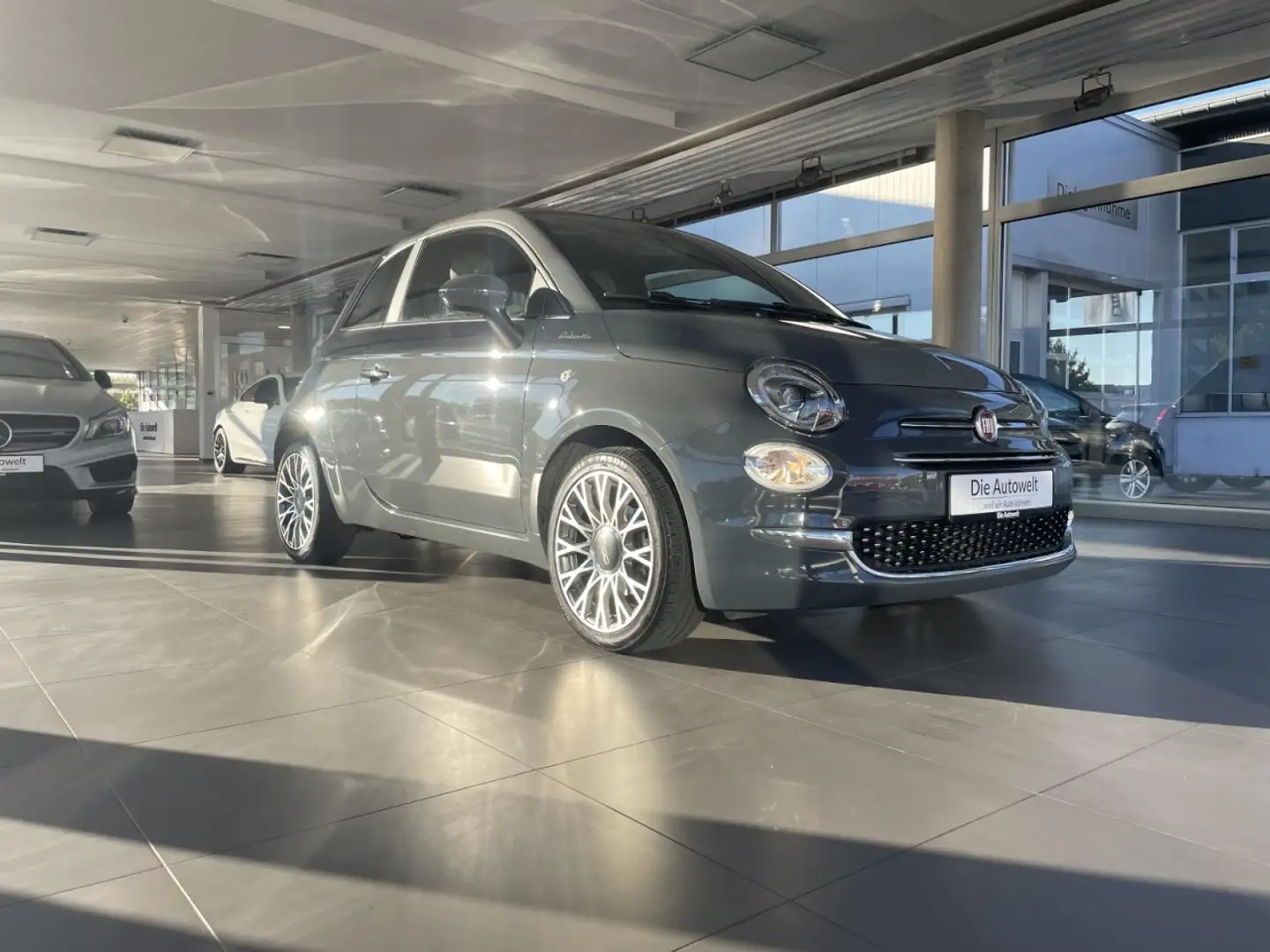 Fiat 500 DolceVita 1.0 GLASDACH KLIMAAUT GRA GBA PDC Klima Grau - 2