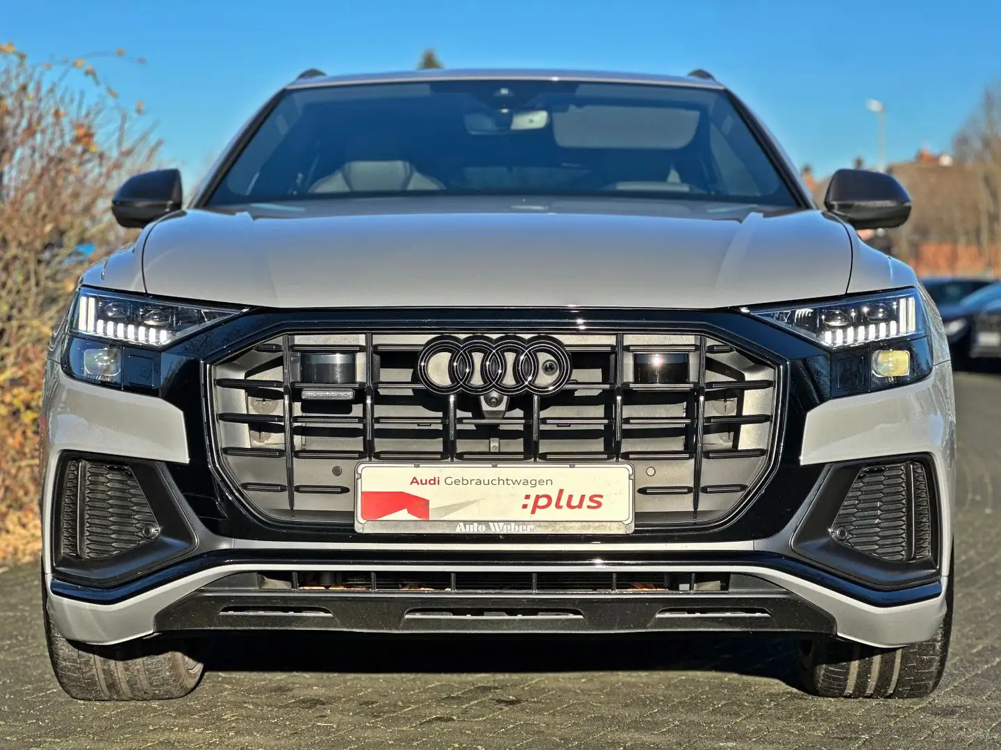Audi Q8 45TDI qu compet.+ B&O LUFT STANDHZ PANO AHK Grau - 2