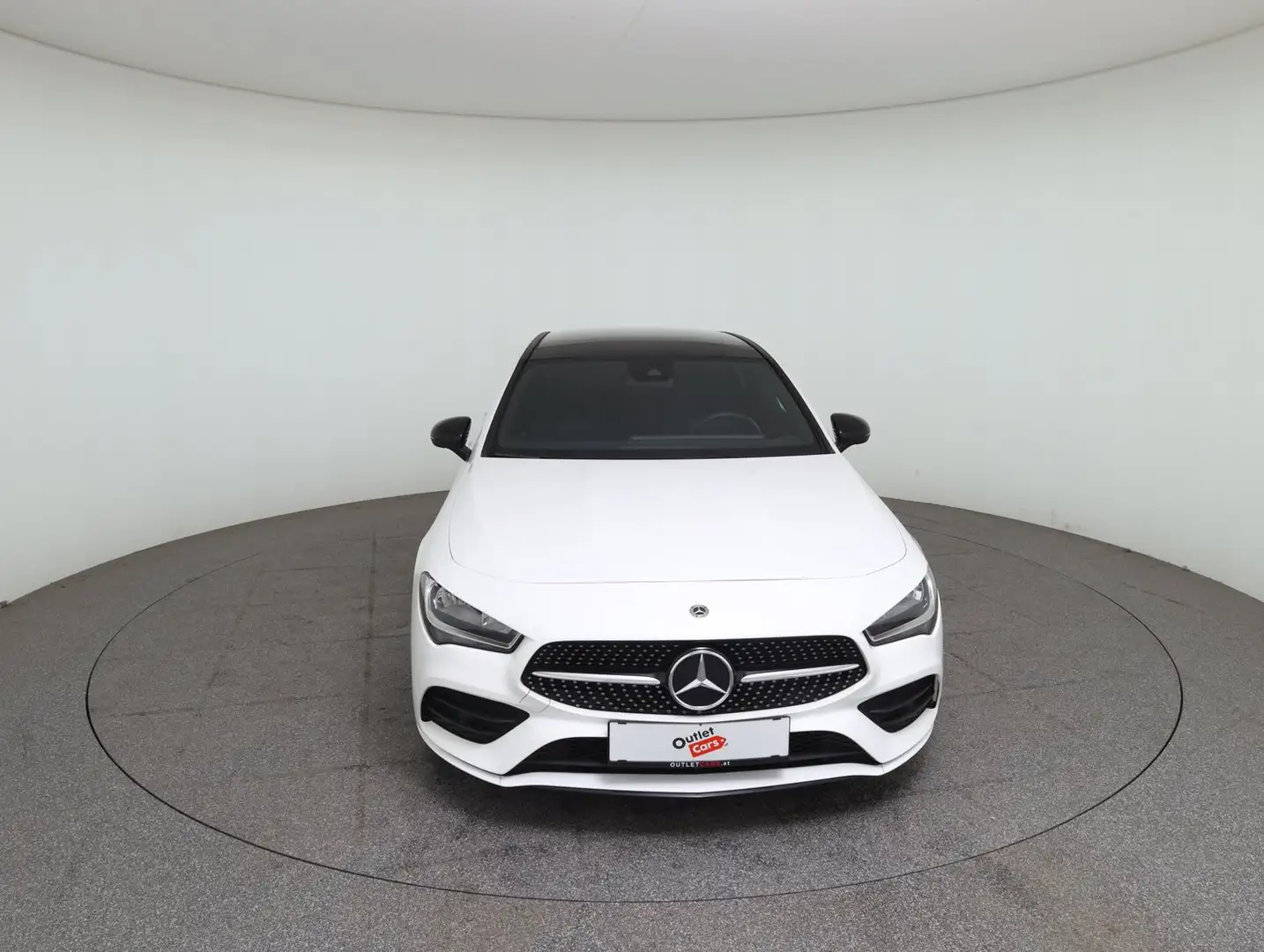 Mercedes-Benz CLA 220 220 d Shooting Brake Aut. Weiß - 2