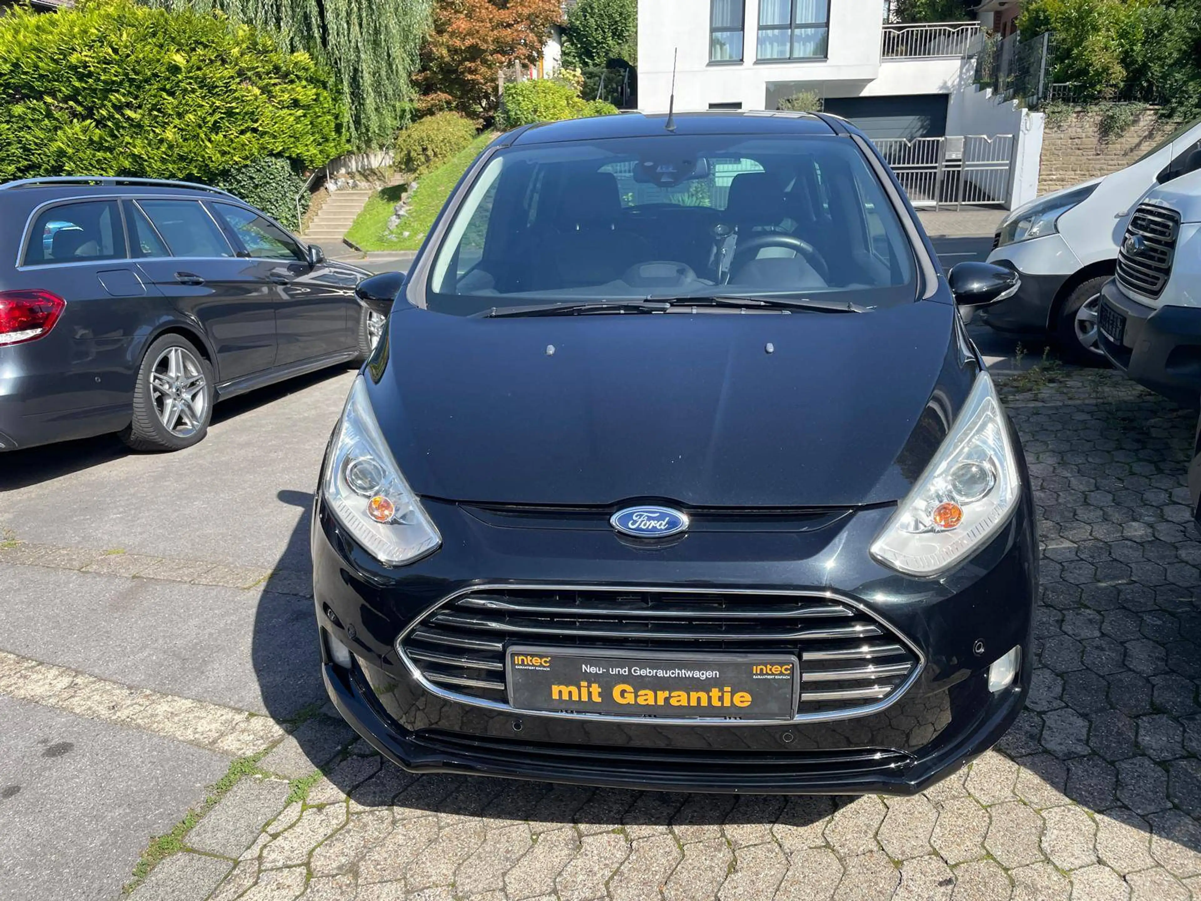 Ford B-Max Individual/1.Hand/1.6/Kamera/Leder/Automatik — photo 2