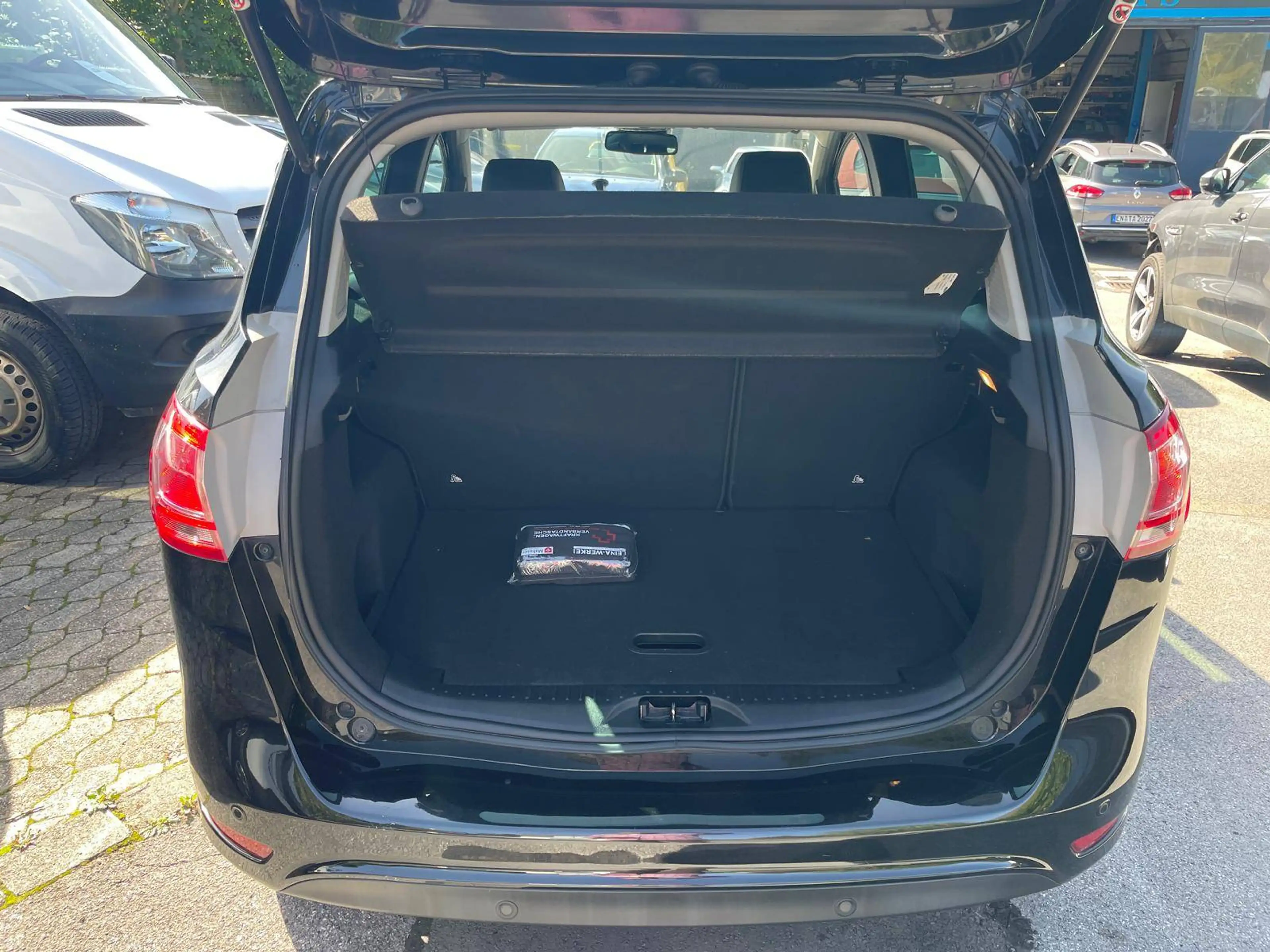 Ford B-Max Individual/1.Hand/1.6/Kamera/Leder/Automatik — photo 7