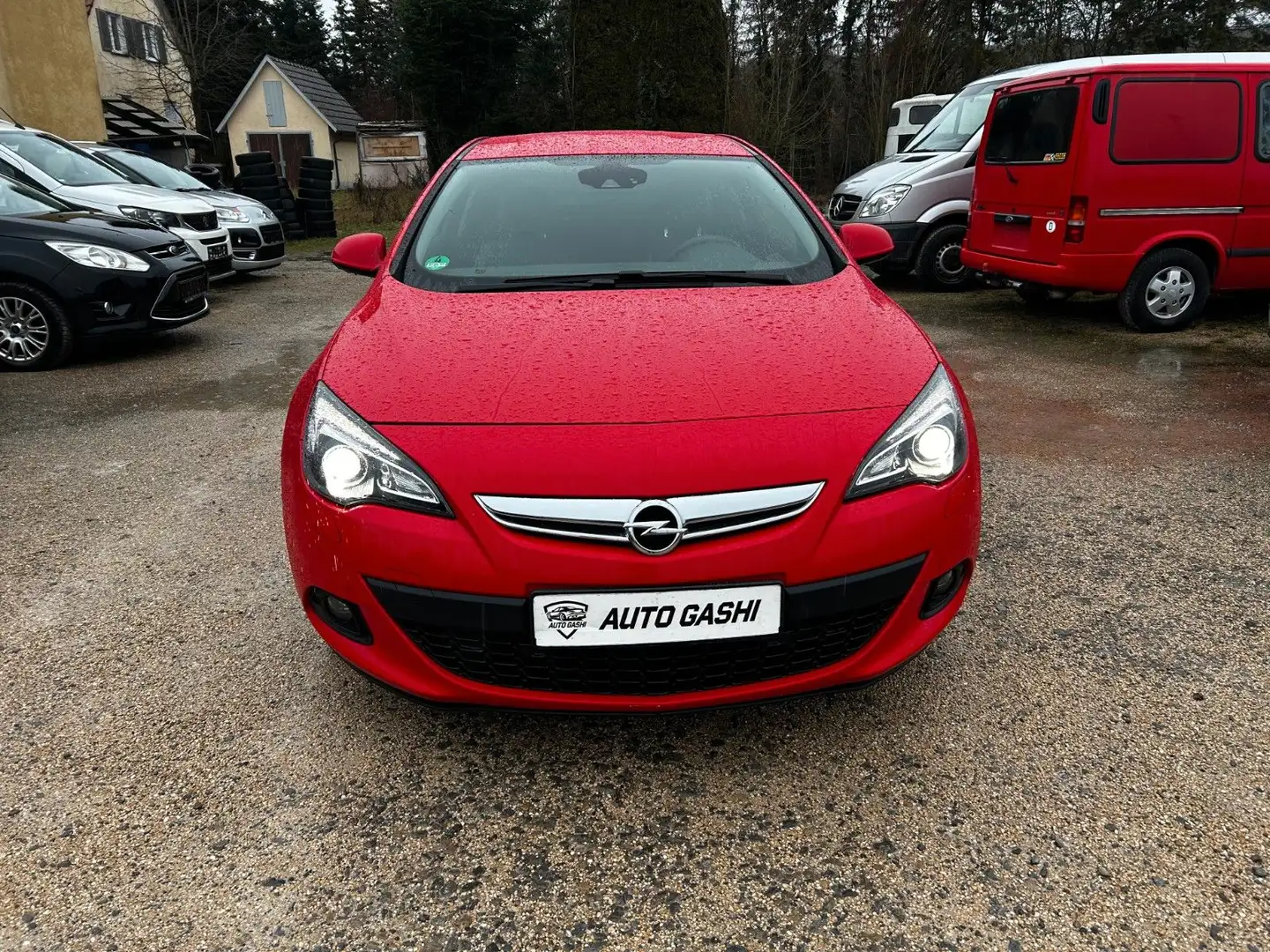 Opel Astra J GTC Innovation Rot - 1
