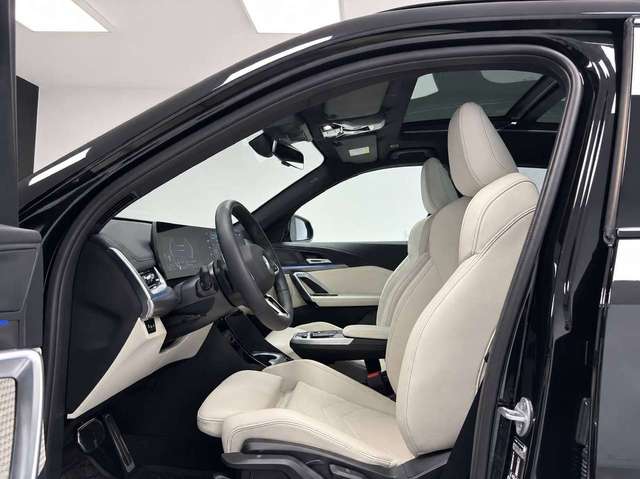 BMW X1 — photo 11