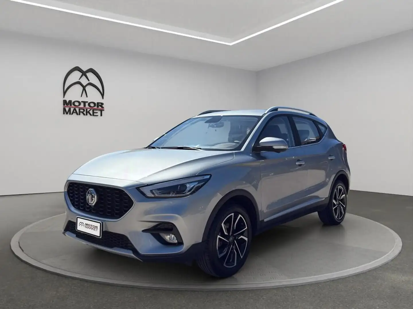 MG ZS 1.5 Luxury Argento - 1