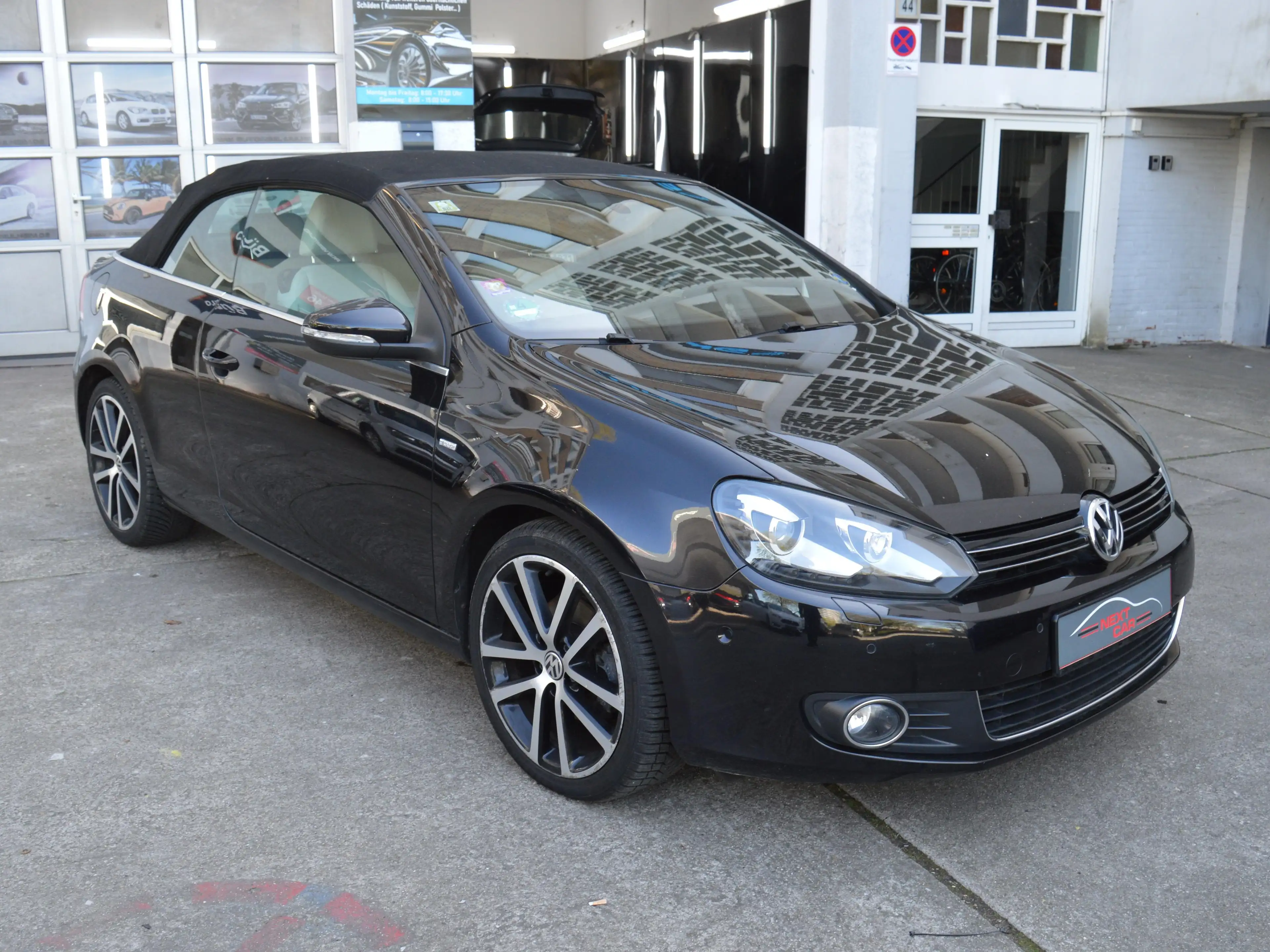 Volkswagen Golf Cabriolet Cup*Leder*Navi*Xenon* — photo 4