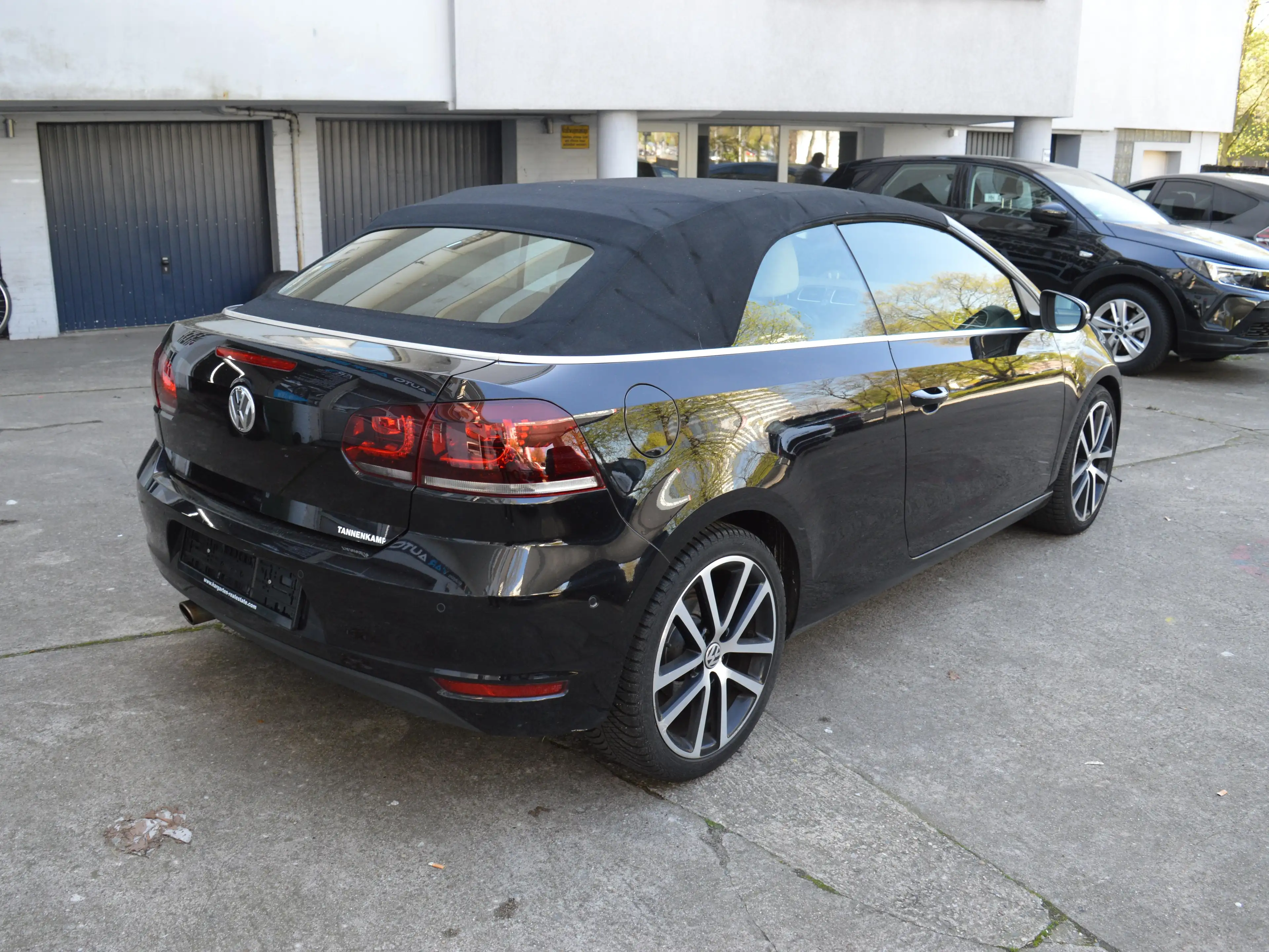 Volkswagen Golf Cabriolet Cup*Leder*Navi*Xenon* — photo 6