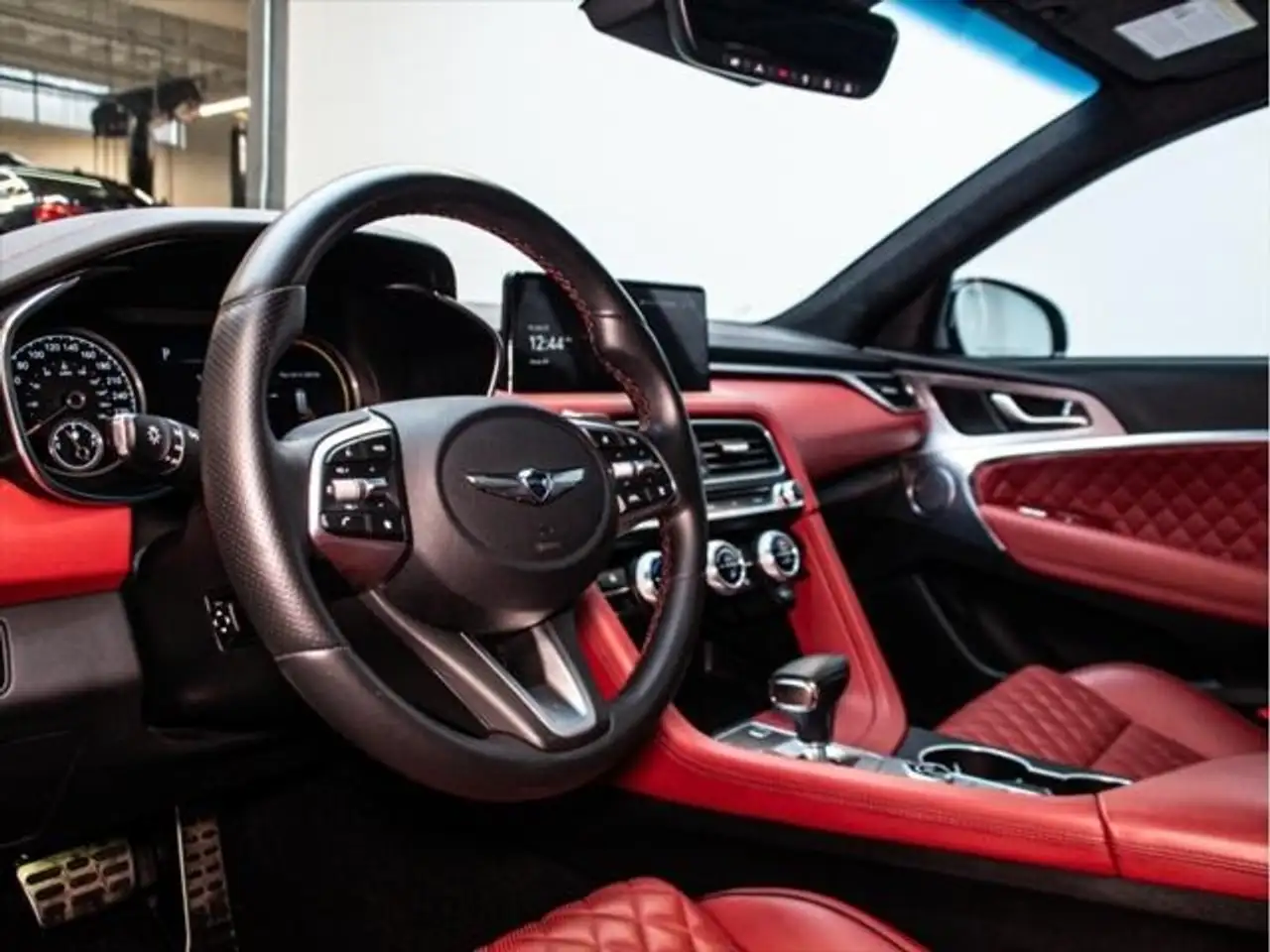 Genesis G70 снимка Genesis G70