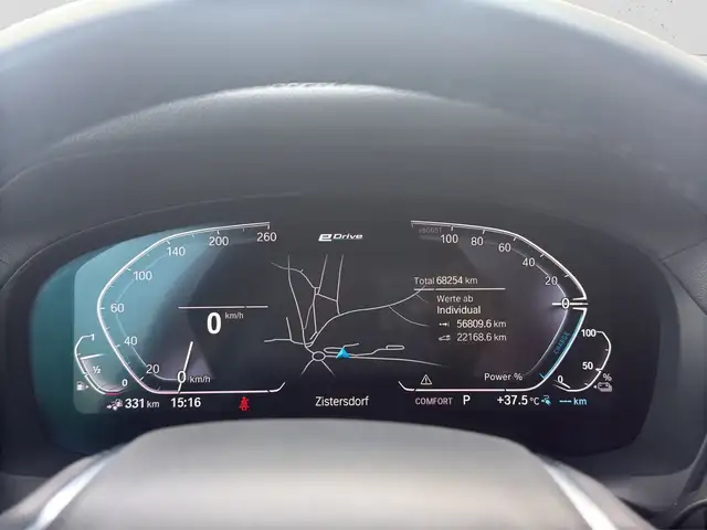 BMW X3 view 11