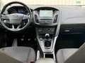 Ford Focus Wagon 1.0 2e Eigenaar,(GroteScherm),Climate,Navi,C Grau - thumbnail 2