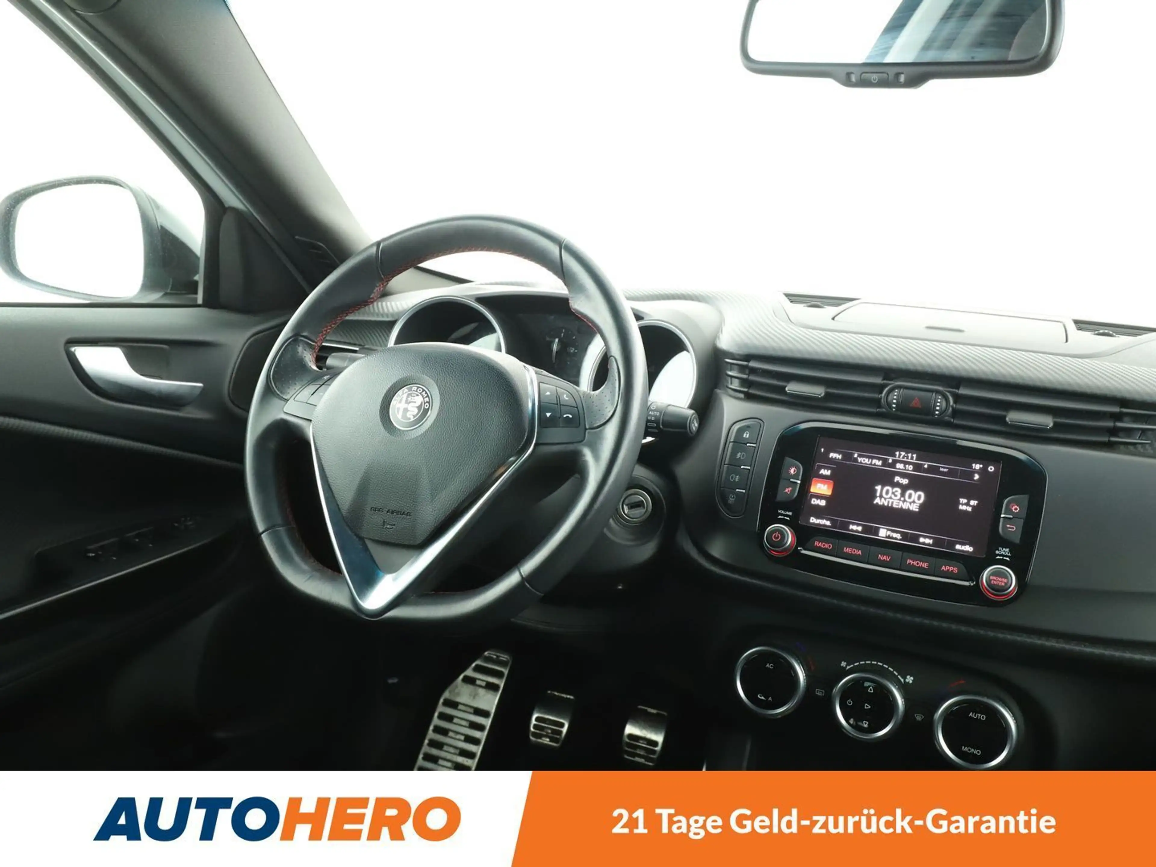 Alfa Romeo Giulietta 1.4 Turbo Sport *NAVI*PDC*TEMPO*SHZ*ALU*KLIMA* — photo 13