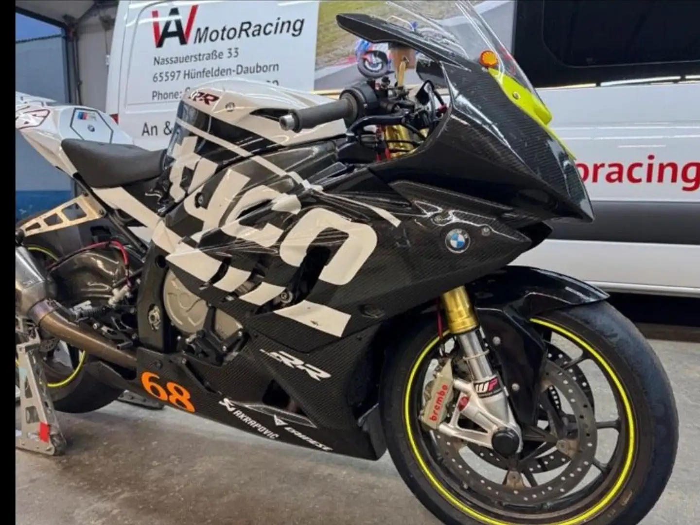 BMW S 1000 RR Schwarz - 1