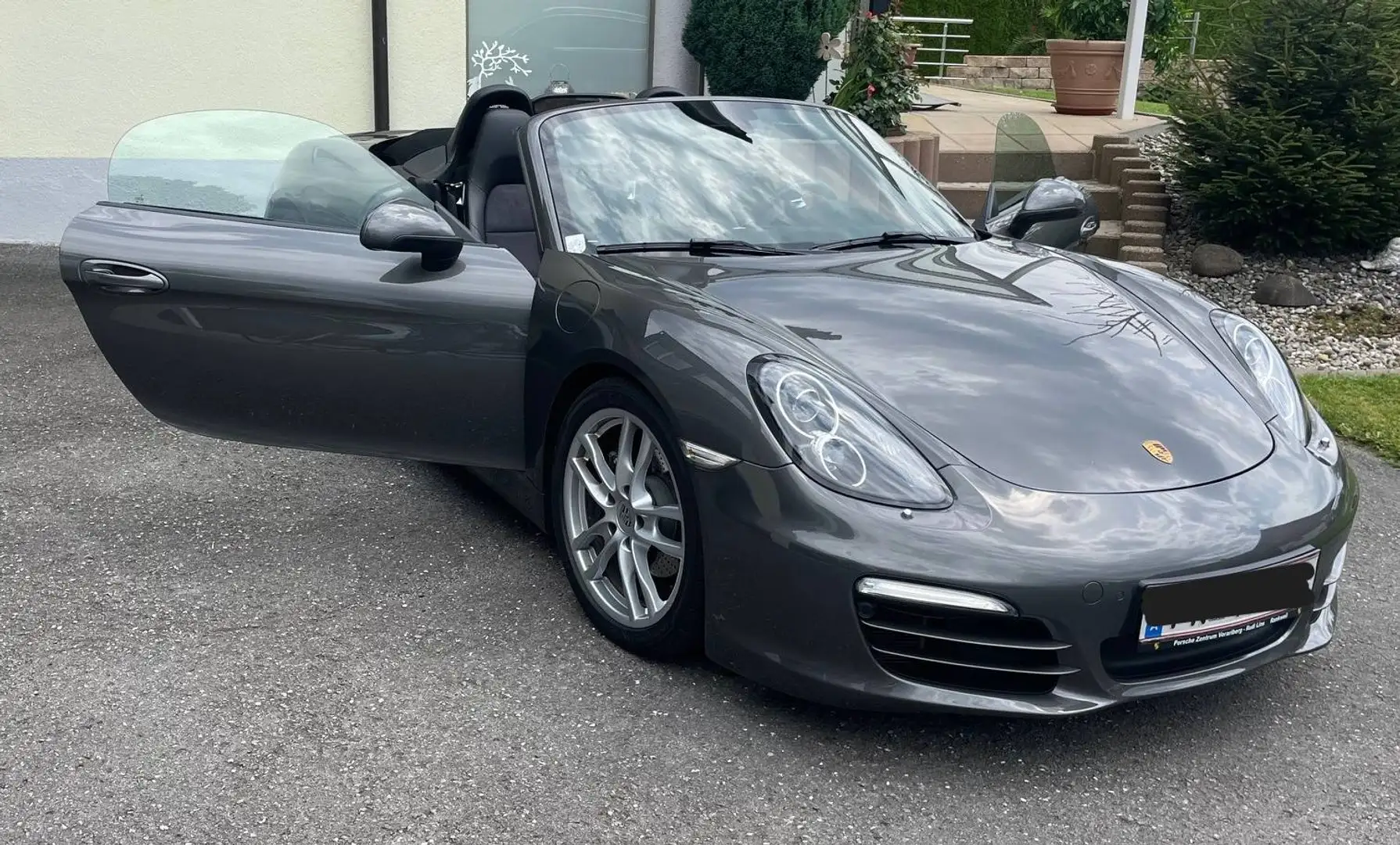 Porsche Boxster Boxster 981 2,7 DSG Grau - 2