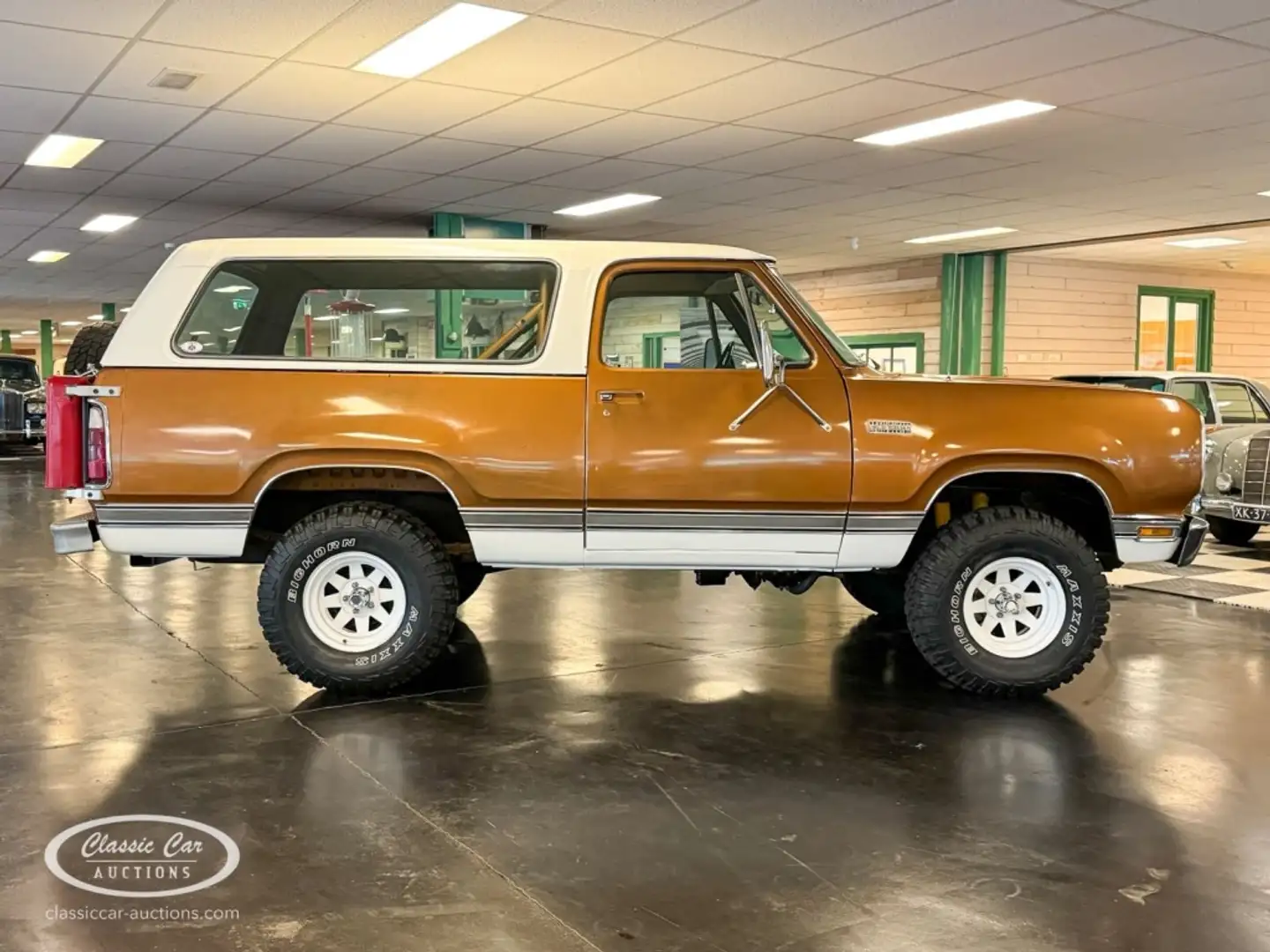 Plymouth TRAILDUSTER   - ONLINE AUCTION Коричневий - 2