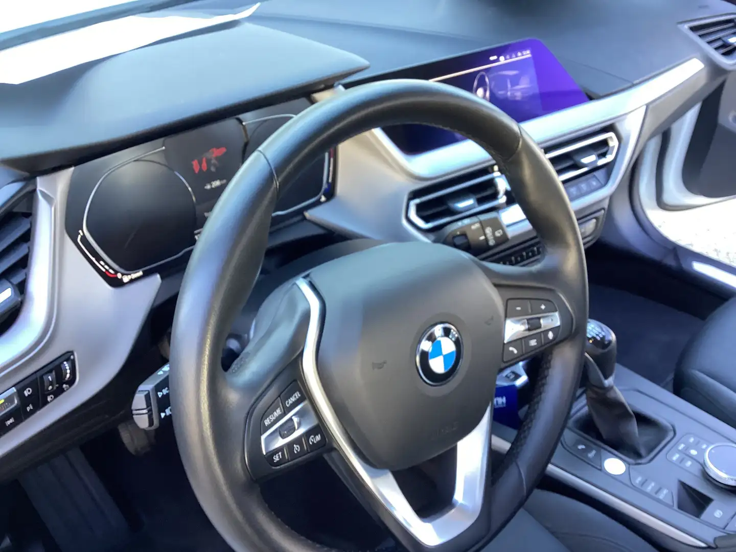 BMW 118 d Advantage DAB LED WLAN Tempomat Klimaaut. Blanc - 2