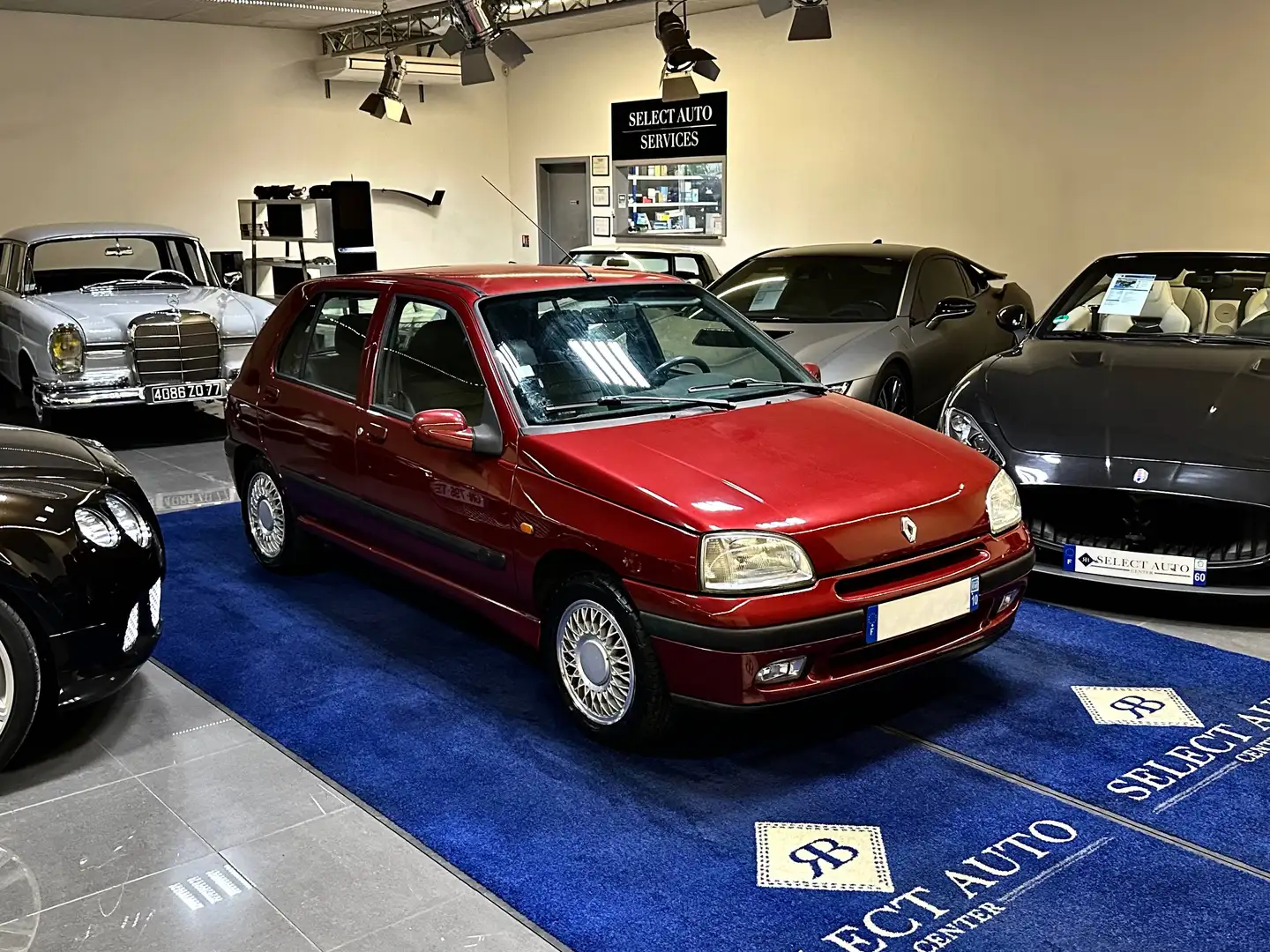 Renault Clio (B/C57) 1.8 95ch Baccara 5p Rot - 2