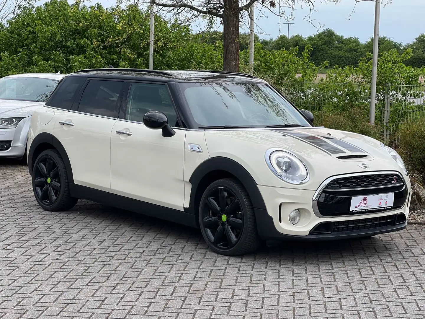 MINI Cooper S Clubman / Automatik / LED / Navi Blanc - 1