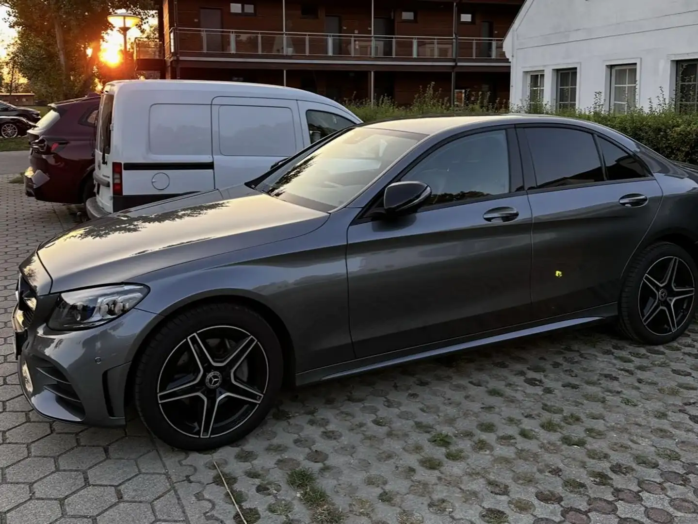 Mercedes-Benz C 220 C 220 d 4MATIC Aut. Grau - 2