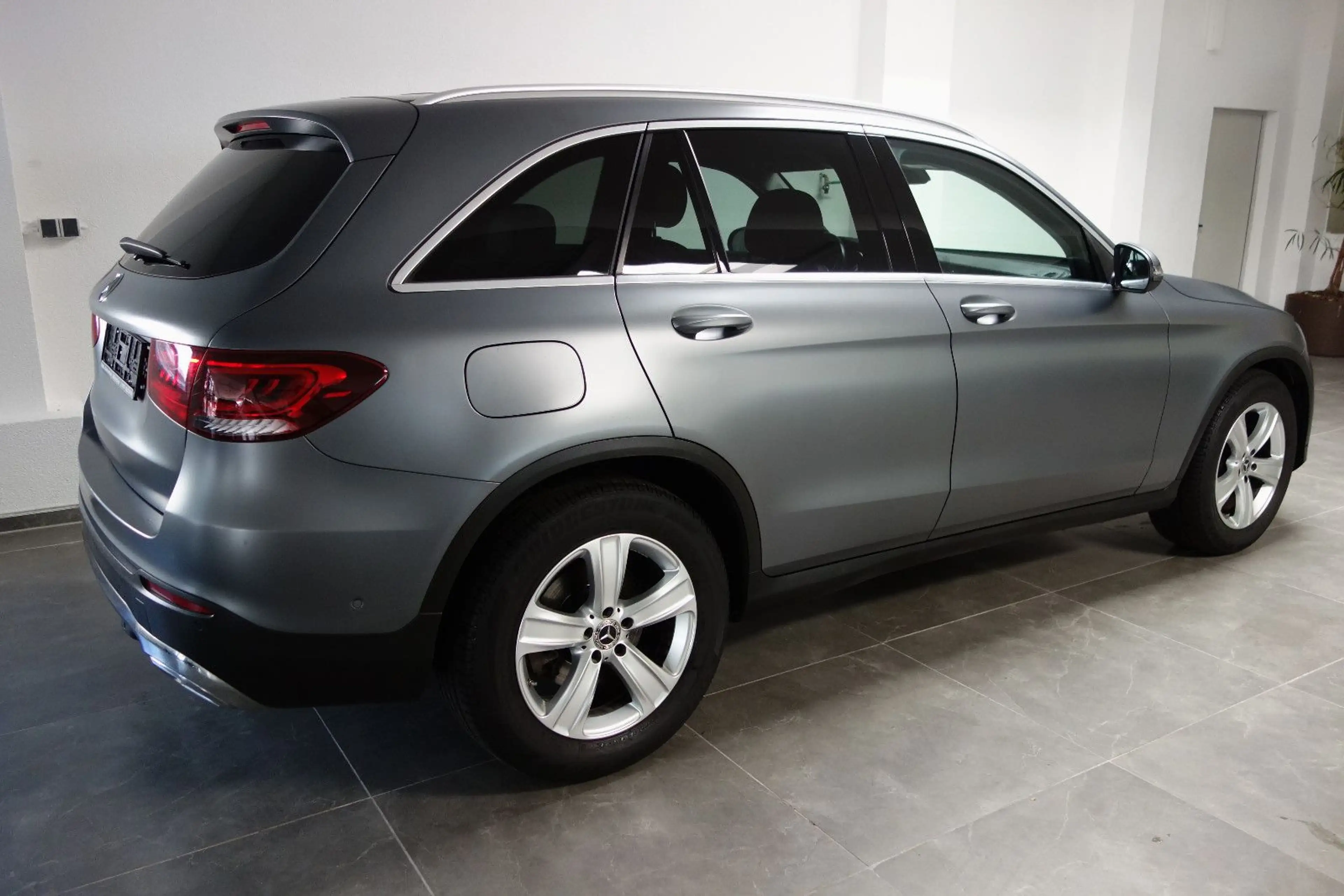 Mercedes-Benz GLC 200 d 4Matic Designo 9G/Leder/MBUX/Distronic+ — photo 6