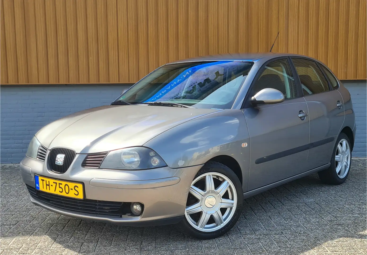 SEAT Ibiza 1.4-16V Reference | Clima | Electriche pakket | Lm Grau - 1
