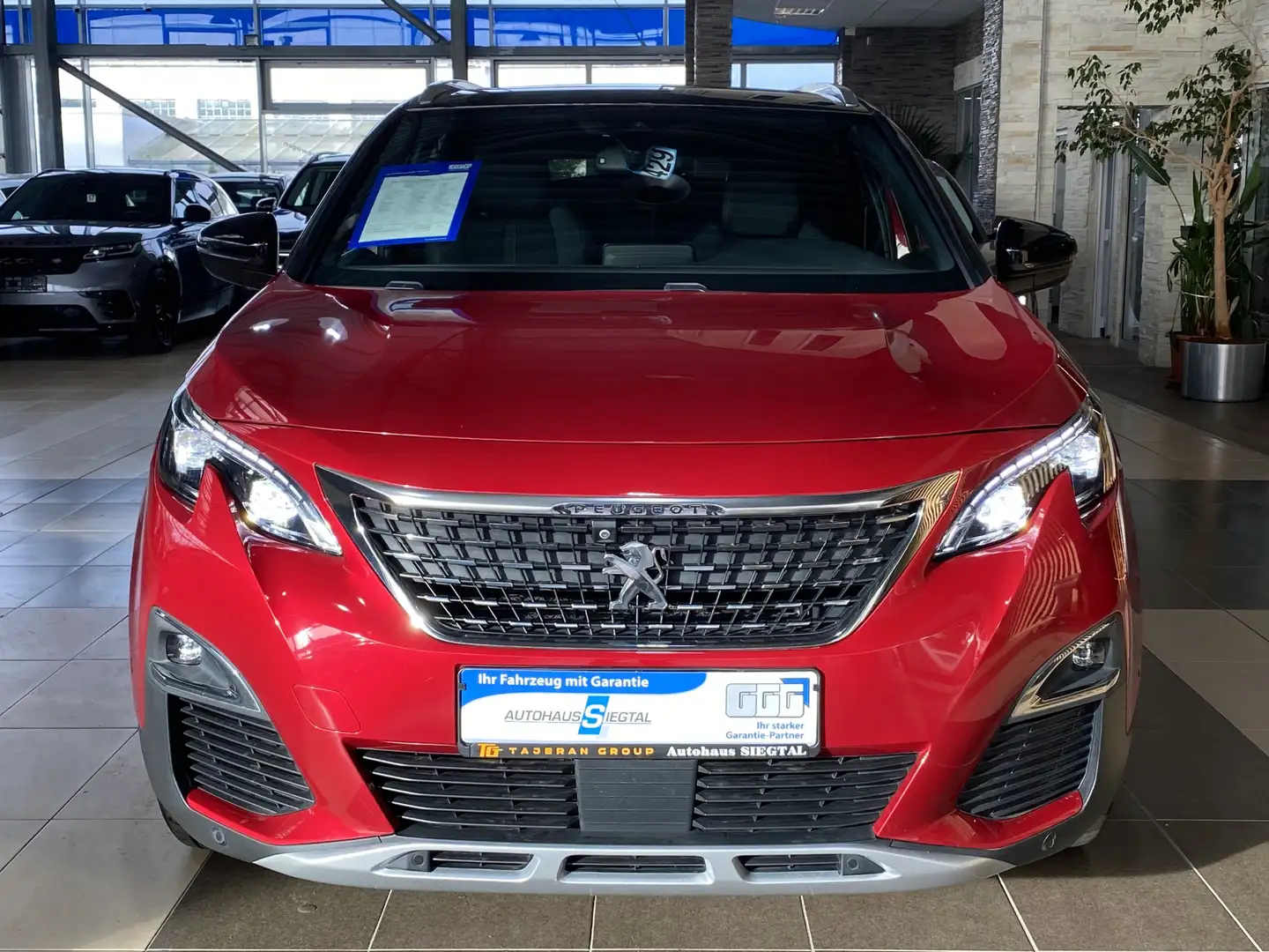Peugeot 5008 Allure Pano. dig.Cockpit LED Ambiente-Licht Red - 2