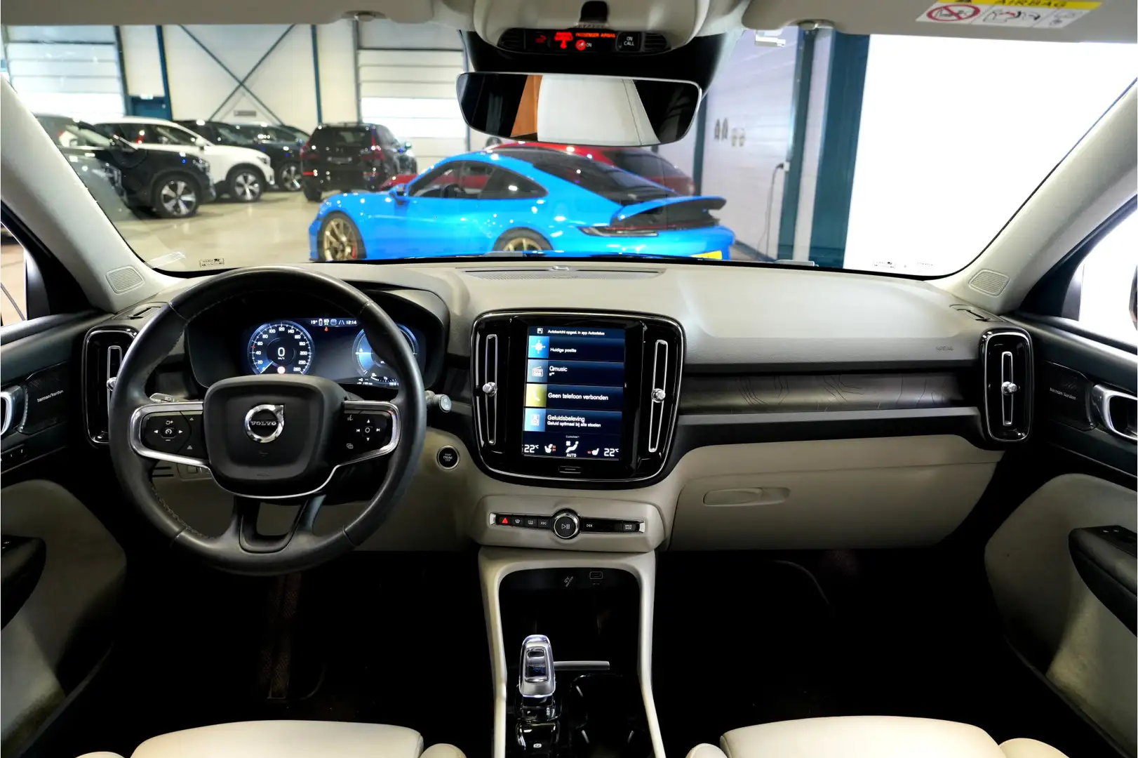 Volvo XC40 1.5 T5 Plug-in Hybrid 193kW/262pk DCT7 Ultimate Br Schwarz - 2