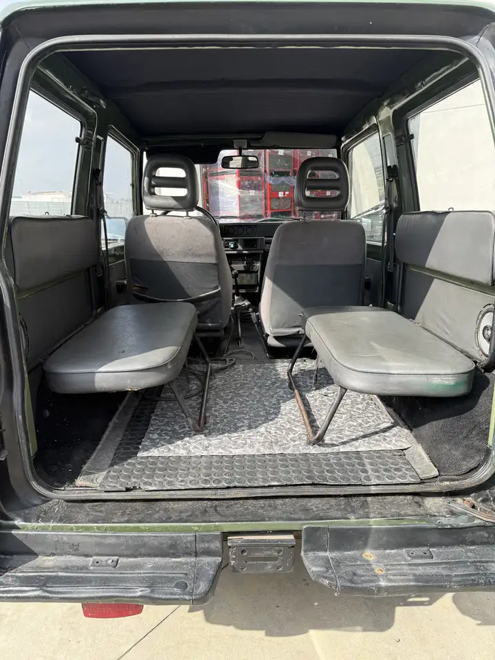 Daihatsu Rocky F80 2.0 LV chiuso, foto 7