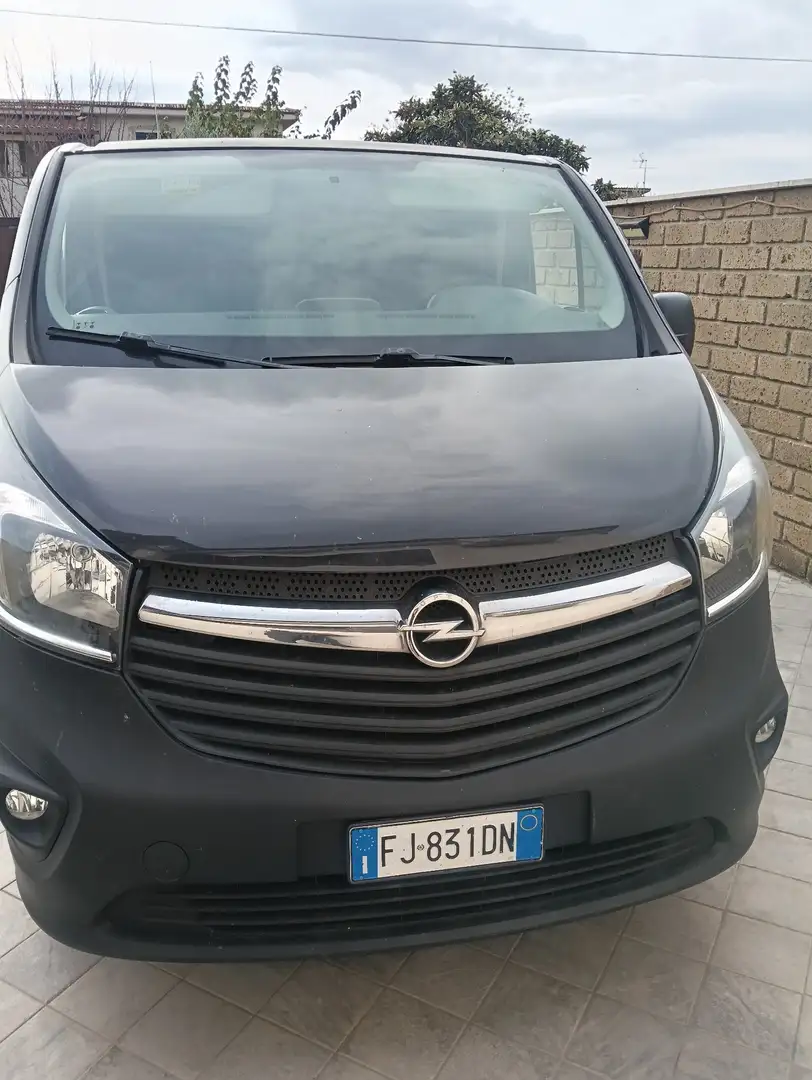 Opel Vivaro - 1