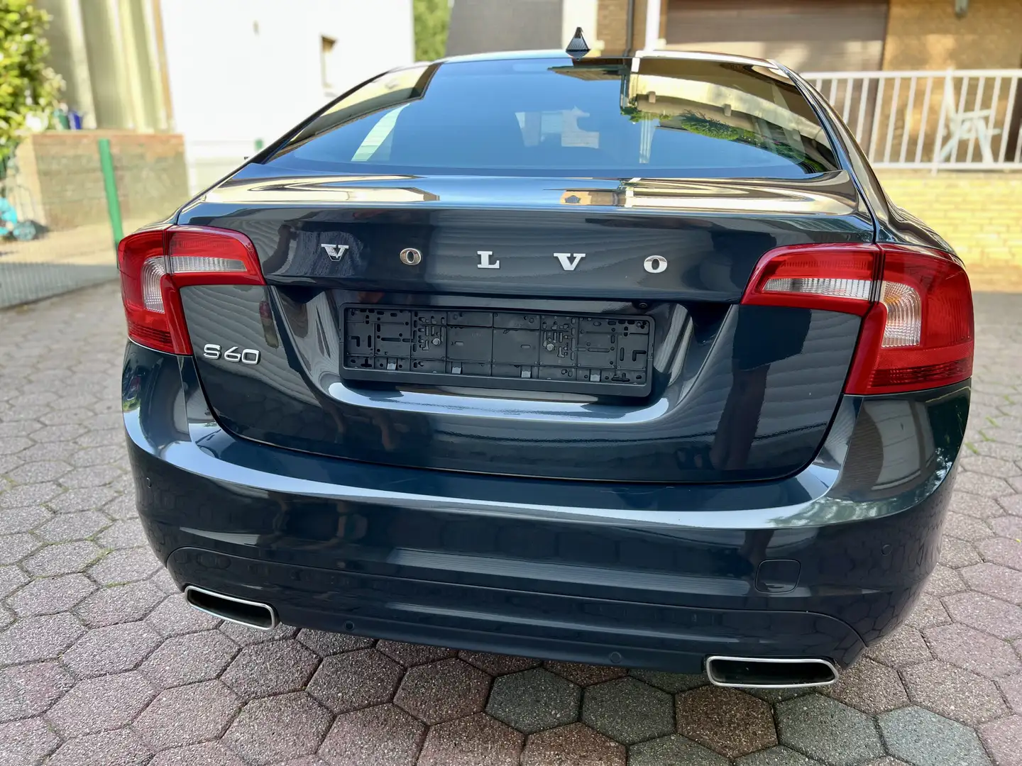 Volvo S60 Summum Grau - 2